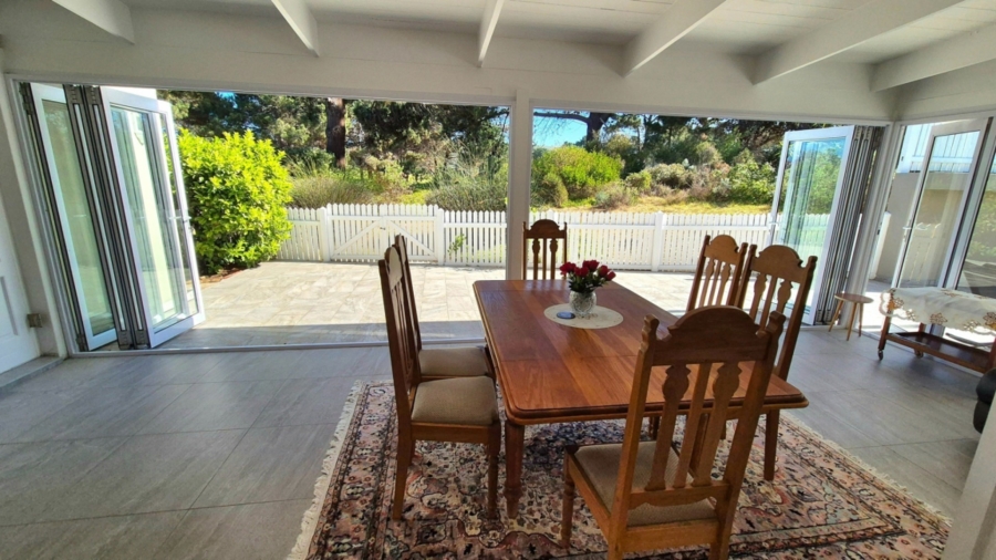 4 Bedroom Property for Sale in Goose Valley Western Cape